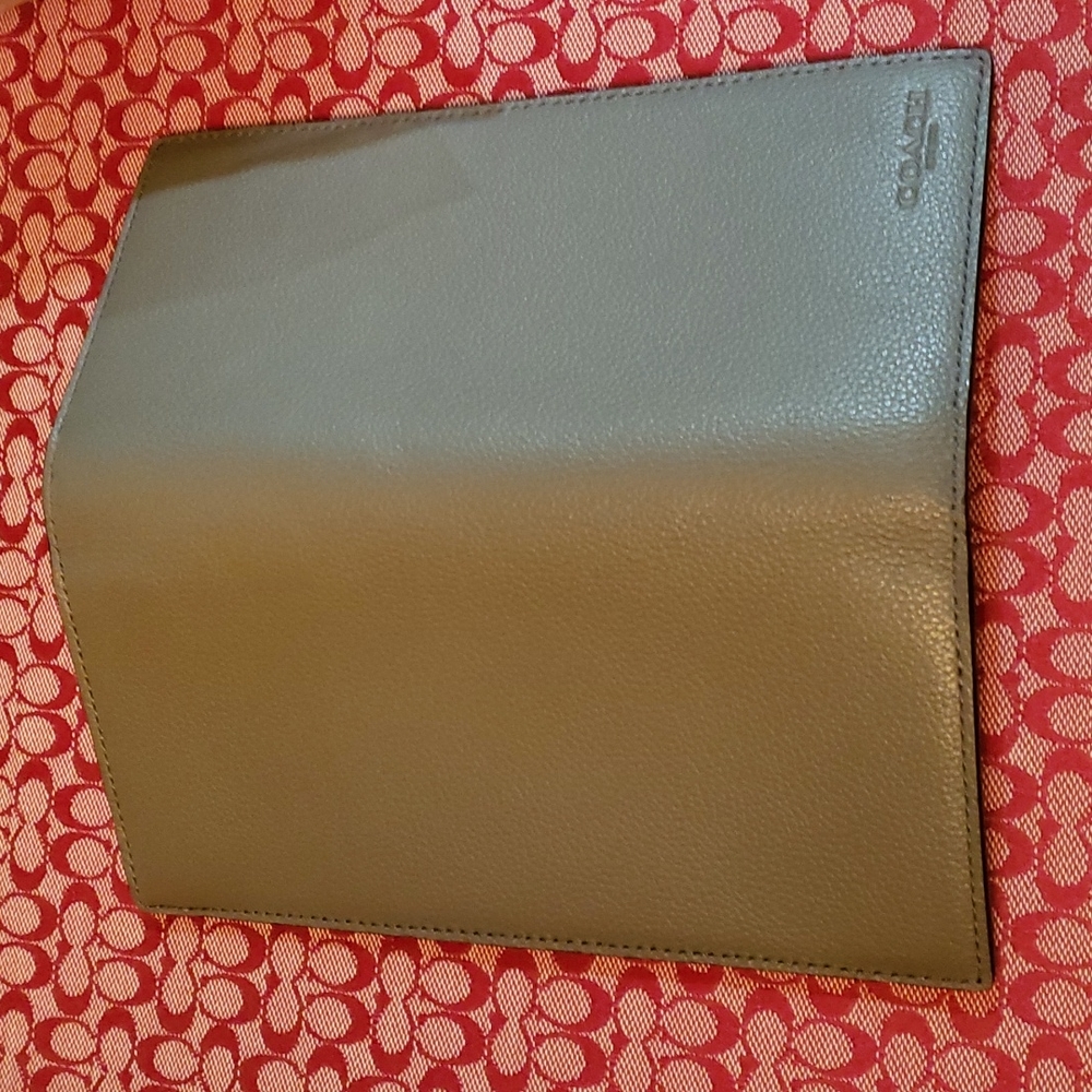 Long wallets - Picture 8 of 8